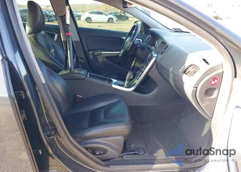 2012 Volvo S60 T6 from USA, damaged, VIN YV1902FHXC2119340